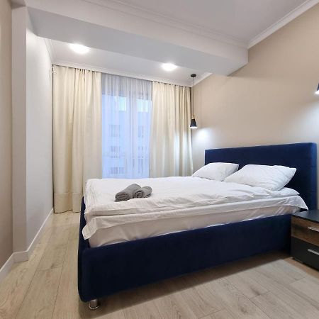 Botanica, 1 Bedroom Apartment With Living Chisinau Ngoại thất bức ảnh